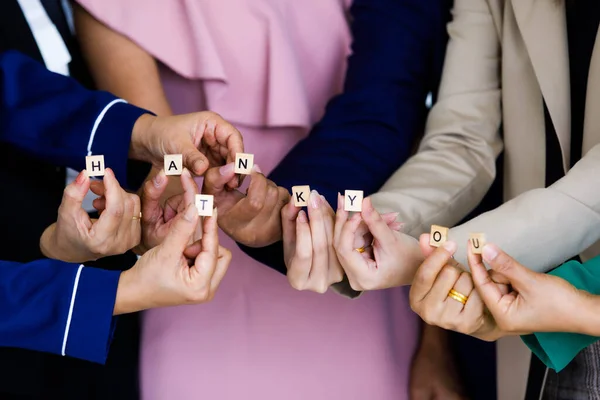 Studio Shot Van Kleine Houten Kubus Blok Dank Brieven Alfabetten — Stockfoto