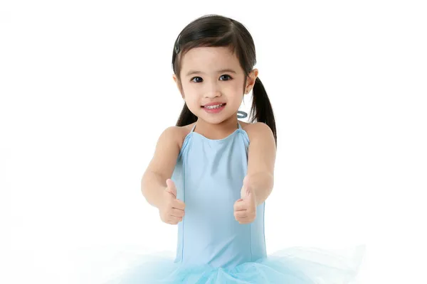 Porträt Nahaufnahme Isolierte Studioaufnahme Von Kleinen Hübschen Asiatischen Vorschulzöpfen Ballerina — Stockfoto