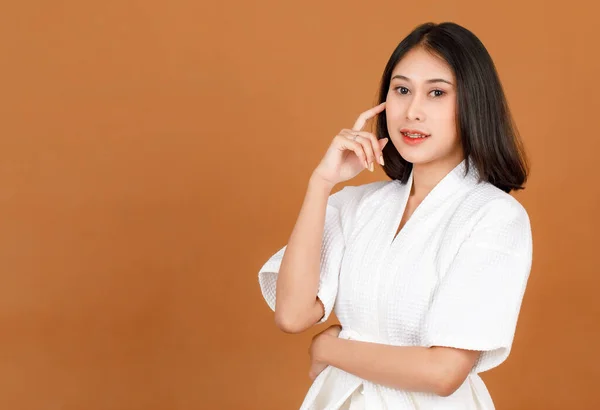 Portret Piękno Strzał Tysiąclecia Młody Azji Kobieta Model Kabina Prysznicowa — Zdjęcie stockowe