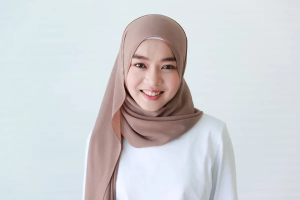Studio Portrét Zblízka Záběr Asijské Arabské Islámské Muslim Mladý Šťastný — Stock fotografie