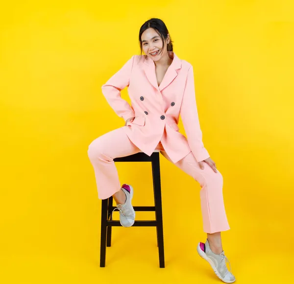 Naughty Asian Girl Pink Pastel Jacket Pants Sit Leisurely High — Stock Photo, Image