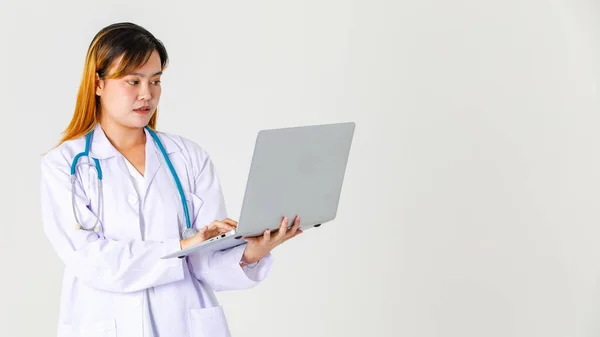 Studio Shot Asian Successful Professional Confident Female Clinical Doctor Lab — Stock Photo, Image