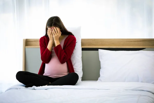 Caucásico Millennial Joven Estresado Deprimido Disgustado Preocupado Infeliz Mujer Embarazada — Foto de Stock