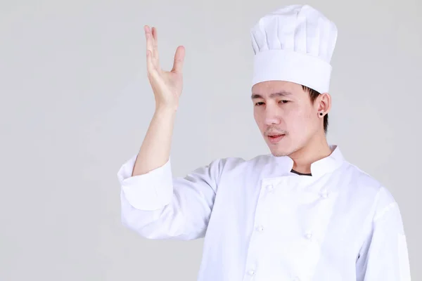 Chef Chino Experimentado Inteligente Una Elegante Sonrisa Uniforme Cocina Pie —  Fotos de Stock