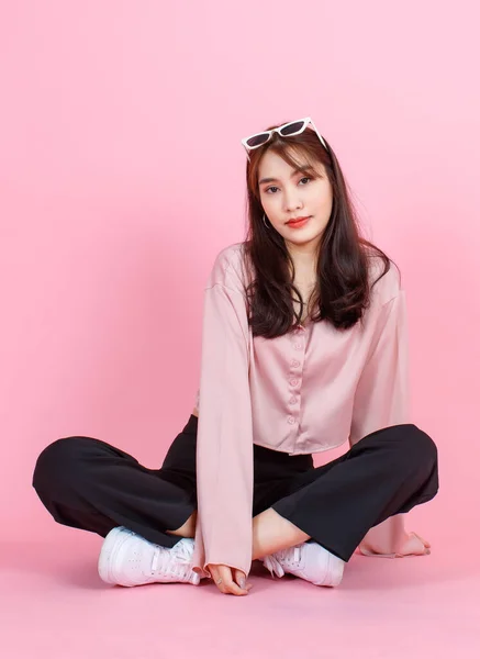 Porträtt Närbild Studio Skott Asiatiska Unga Vackra Hipster Kvinnliga Tonåring — Stockfoto