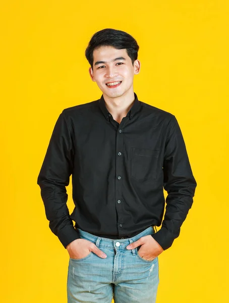 Portrait Studioaufnahme Von Asiatischen Jungen Mann Professionelle Erfolgreiche Männliche Geschäftsmann — Stockfoto