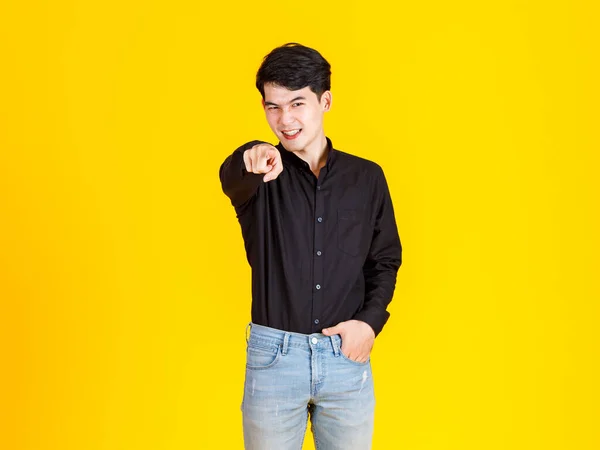 Estúdio Retrato Tiro Millennial Asiático Profissional Bem Sucedido Homem Negócios — Fotografia de Stock