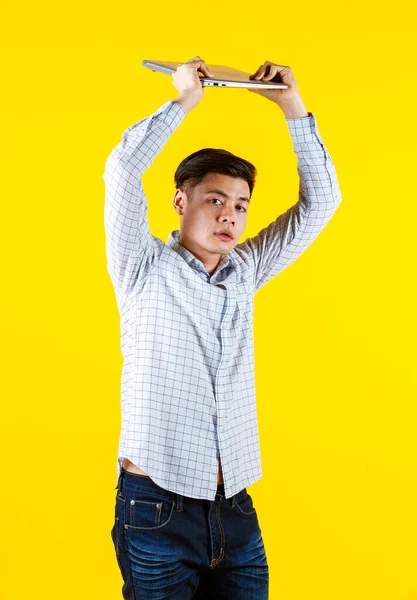 Retrato Estúdio Tiro Millennial Asiático Jovem Homem Negócios Roupa Casual — Fotografia de Stock
