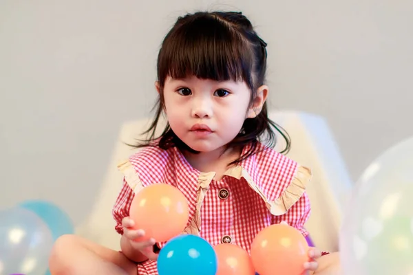 Retrato Estúdio Tiro Pouco Jardim Infância Bonito Pré Escolar Menina — Fotografia de Stock