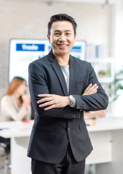 Portrait Shot Asian Happy Cheerful Smart Confident Millennial Professional Successful — Stockfoto