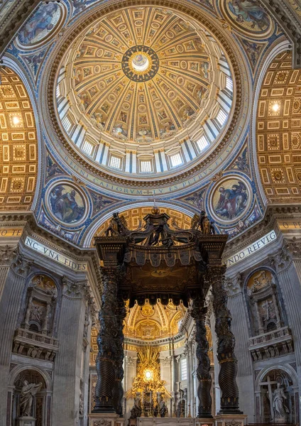 Tomb Saint Peter Beautifully Decorated Dome Saint Peter Basilica Rome — Photo