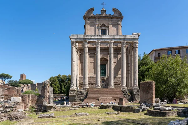 View Tempio Antonino Faustina Rome — Foto de Stock