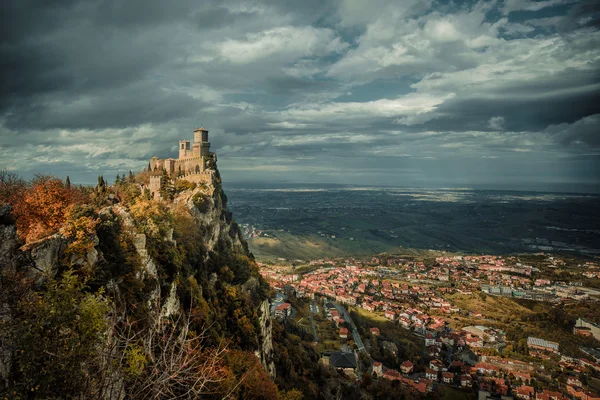 Rocca della Guaita, a fortaleza mais antiga de San Marino — Fotografia de Stock