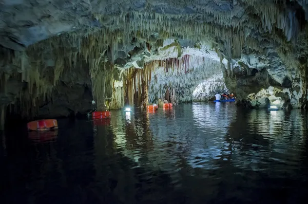 Grotten van diros — Stockfoto