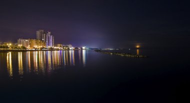 enaerios gece, Limasol