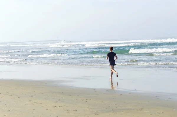 Descalzo corriendo, Pacific Beach — Foto de Stock