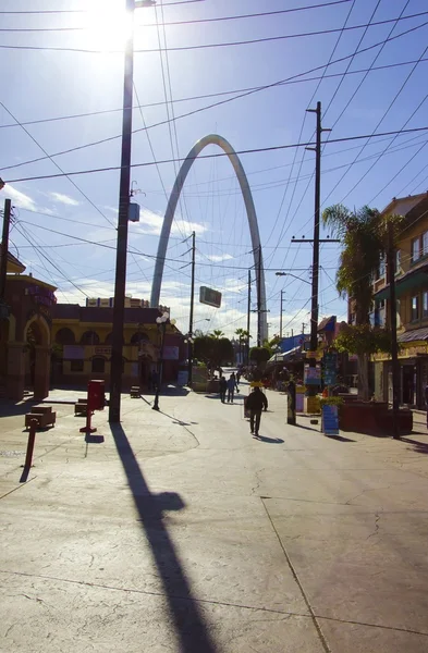 Monumentalny łuk, tijuana, Meksyk — Zdjęcie stockowe