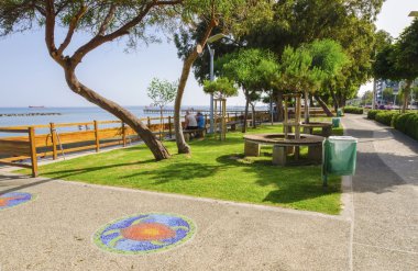 Limasol sahilinde gezinti, Kıbrıs