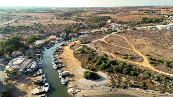 Vista Aérea Del Río Liopetri Hacia Mar Potamos Liopetriou Famagusta Imagen De Stock