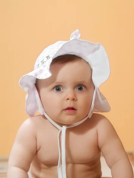 Estudio retrato bebé de seis meses de edad — Foto de Stock