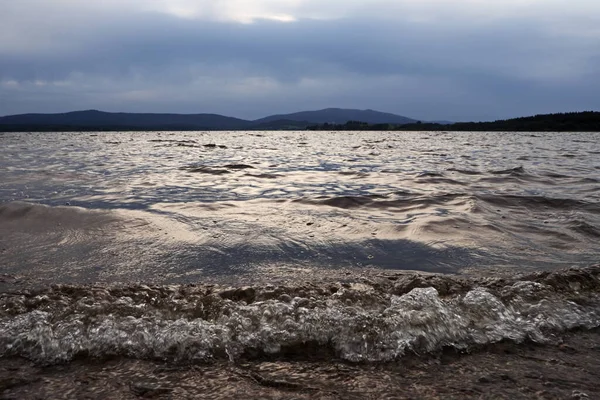 Nível Água Tempestuosa Lago Lipno Nas Montanhas Sumava República Checa Imagens De Bancos De Imagens
