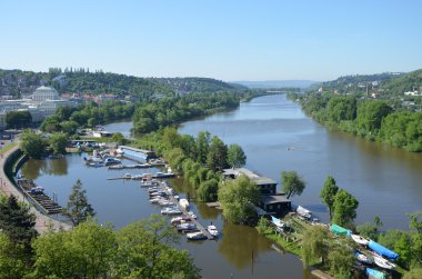 vysehrad Kalesi doğum vltava Nehri Güney ucundan göster