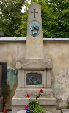 Prag - Haziran 19: Bozena Nemcova geçen ebedi istirahat yeri