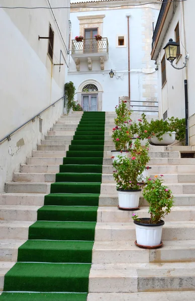 The passage between the buildings, Italy — Stock Photo, Image