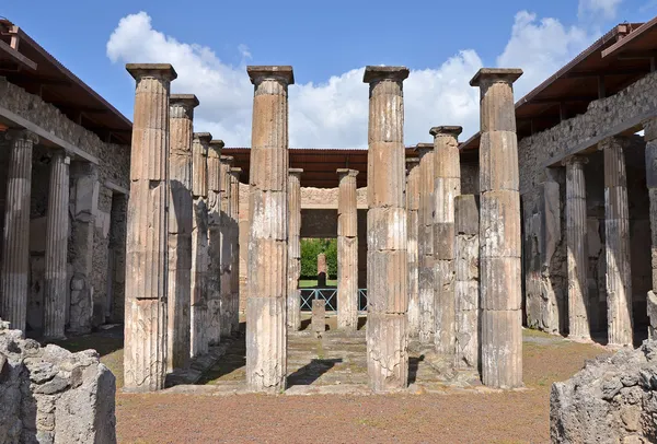 Ruïnes van de oude Romeinse stad pompeii — Stockfoto