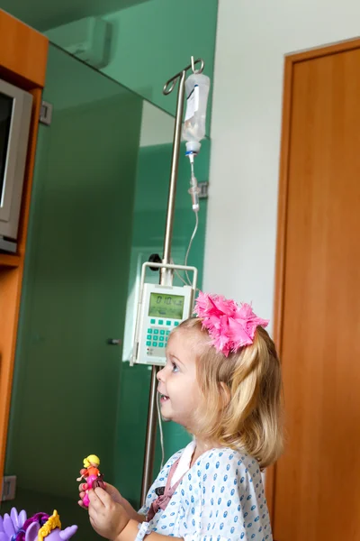 Menina hospitalizada — Fotografia de Stock