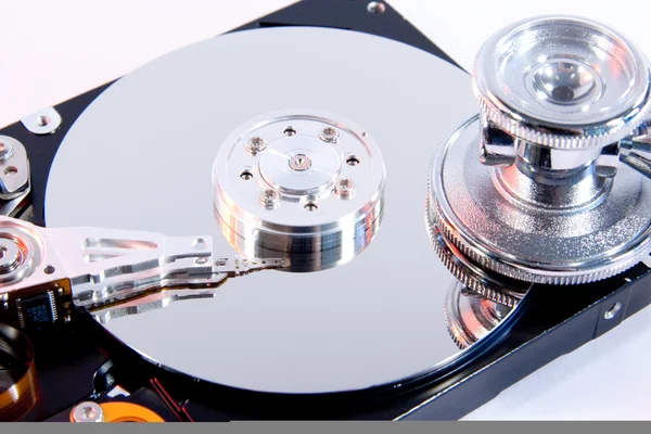 Examine computer hard drive with stethoscope — ストック写真