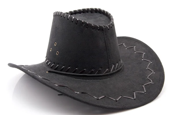 Chapéu de couro preto isolado no fundo branco — Fotografia de Stock