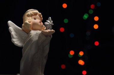 Yıldızlı ve ışıklı Noel meleği