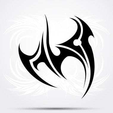 Maori stili dövme şekli omuz ya da bileğe uyuyor..