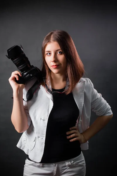 Woman Photographer Slr Camera Her Hands Posing Gray Background — Stock Photo, Image