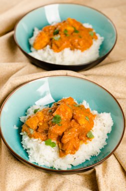 Hint yemeği - tavuk tikka masala