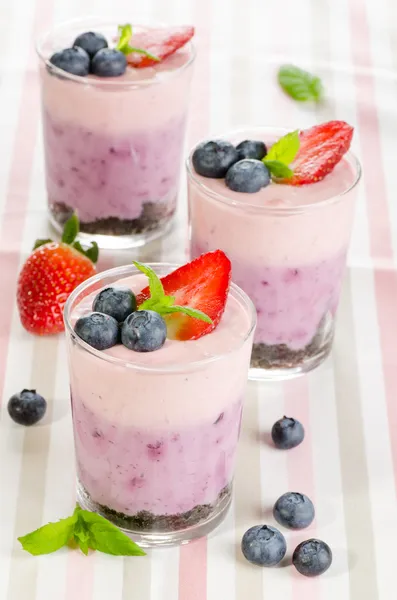 Fruit dessert with berries served in glass — Stock Photo, Image