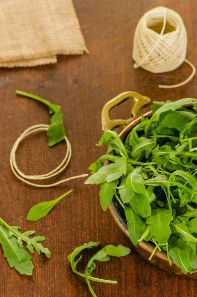 Verse rucola salade bladeren — Stockfoto