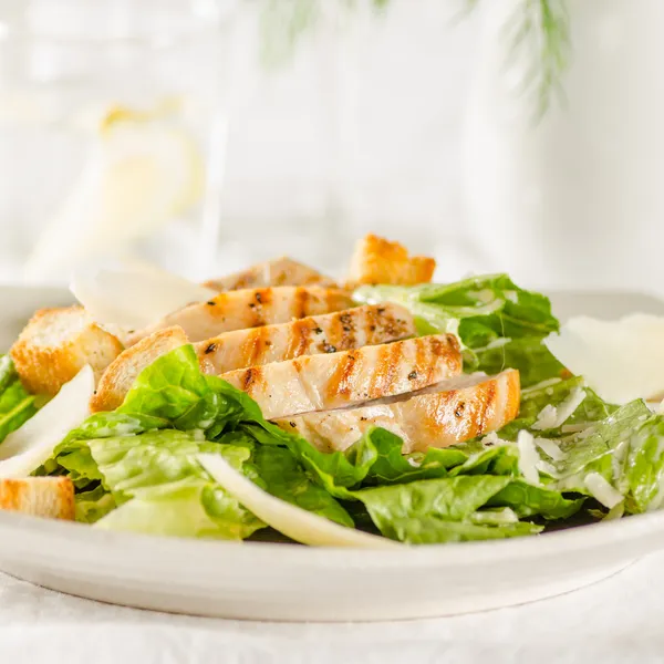 Chicken Caesar salad — Stock Photo, Image