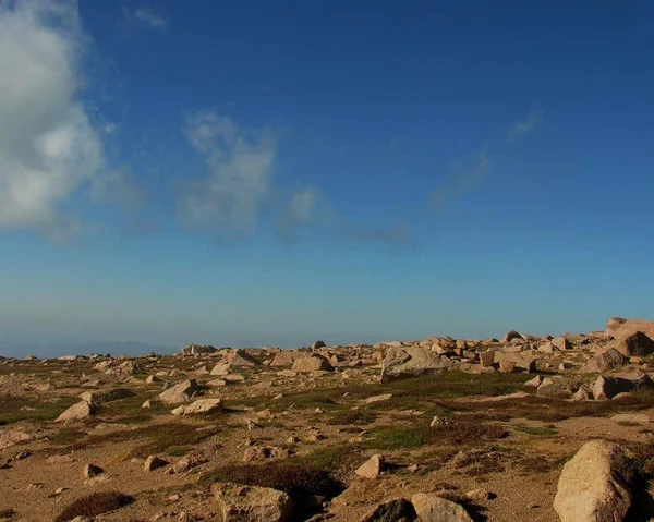 Una vista desde cerca de la cumbre —  Fotos de Stock