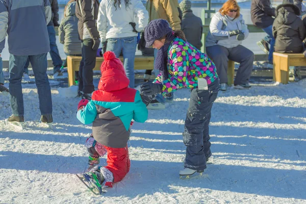 Two kids playing together — Stock Photo, Image