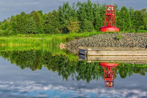 Een boei op het land — Stockfoto