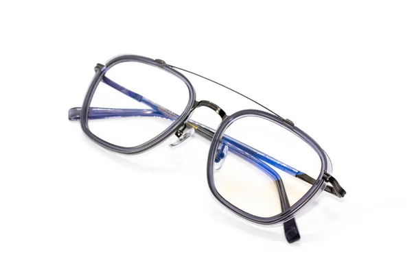 Beyaz Arka Planda Izole Edilmiş Modern Moda Gözlüklerin Resmi Göz — Stok fotoğraf