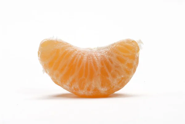 Mandarina aislada sobre fondo blanco — Foto de Stock