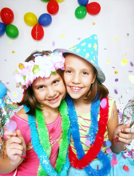 Retrato divertido de los niños del carnaval —  Fotos de Stock