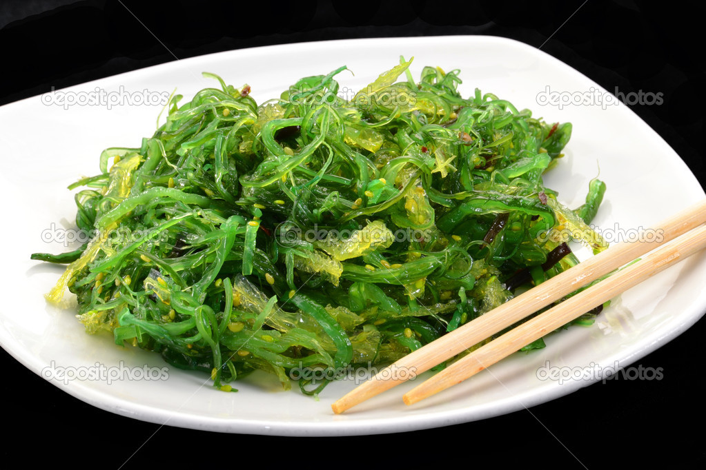Japanese algae salad
