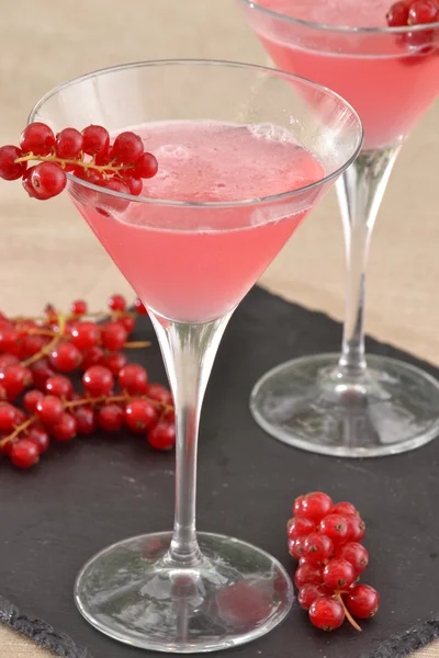 Cocktail dranken en fruit. — Stockfoto