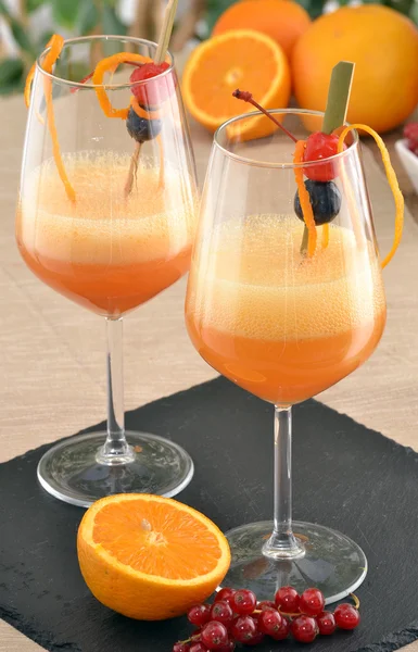 Oranje cocktail drinken — Stockfoto