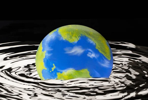 Planeet Aarde Bol Overstroming Risico Vervuiling Schade Concept — Stockfoto