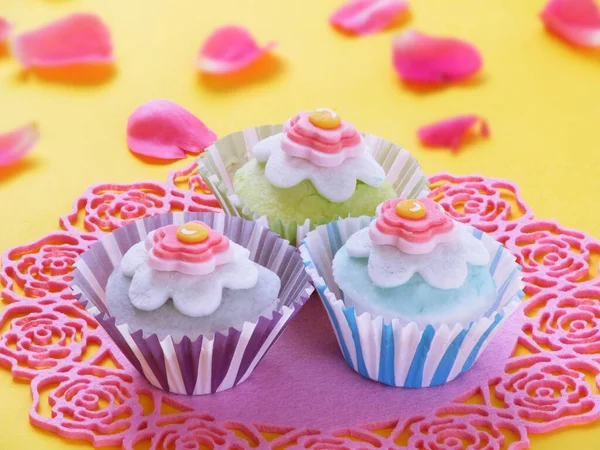 Wedding Love Day Cupcake Party Table Background — 图库照片